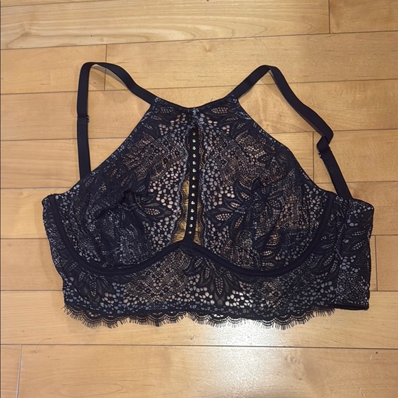Victoria’s Secret Black Lace Bralette - Picture 1 of 6